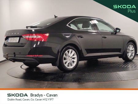 2023 Skoda Superb AMBITION 2.0 TDI 150HP 5DR €32,950