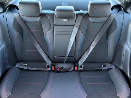 2021 Mercedes-Benz A Class A200d AMG-LINE PREMIUM PLUS // VIRTUAL COCKPIT // LEATHER/ALCANTARA HEATED SEATS // ADAPTIVE CRUISE CONTROL €32,900 thumbnail