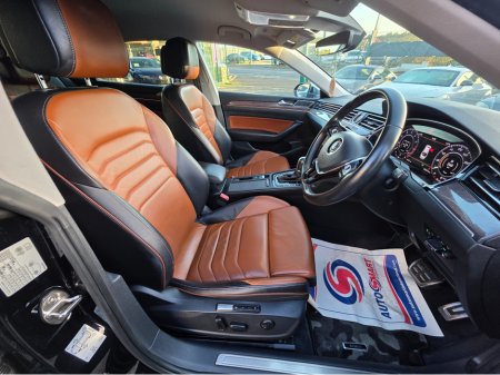 2020 Volkswagen Arteon 2.0 TSI EDITION 280BHP VIRTUAL DASH FULL LEATHER HEATED ELECTRIC SEATS SAT NAV CARPLAY ANDROID AUTO BLIND SPORT PARKING SENSORS SELF PARKING ASSIST 360 CAMERA €31,500 thumbnail