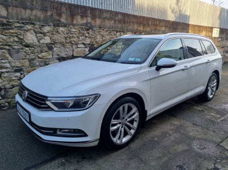 2015 Volkswagen Passat 1.6 TDI DSG 120HP Highline €7,899 thumbnail