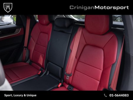 2023 Porsche Cayenne 3.0 E-Hybrid SportDesign New Model €89,900 thumbnail