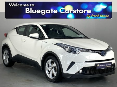 2018 Toyota C-HR HYBRID LUNA 4DR AUTO**SEMI DIGITAL DASH**MULTIFUNCTIONAL STEERING WHEEL**DUAL CLIMATE CONTROL**TOUCH SCREEN MEDIA DISPLAY**REVERSE CAMERA**BLACK CLOTH INTERIOR**ISOFIX**FINANCE AVAILABLE**