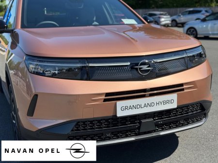 2026 Opel Grandland GS-Line 1.2 Hybrid 136PS * 5 Year Unlimited Mileage Warranty * €46,845 thumbnail