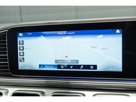 2019 Mercedes-Benz GLE Class GLE 300 d 4MATIC €49,950 thumbnail