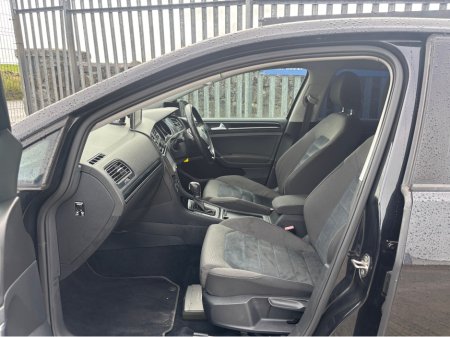 2014 Volkswagen Golf Highline TSI DSG 150 HP €12,500
