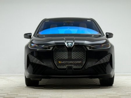 2022 BMW iX 40 M SPORT XDRIVE €41,990