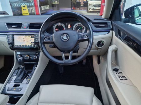 2016 Skoda Superb LAURIN & KLEMENT 2.0 AUTOMATIC €17,950 thumbnail