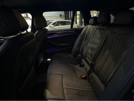 2023 BMW 5 Series 530E M SPORT TOURING AUTO €39,950 thumbnail