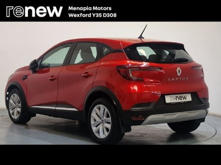 2020 Renault Captur TCe 100 Play €13,995