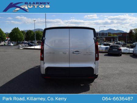 2025 Maxus Deliver 7 DIESEL Lux LWB Low Roof €27,655 thumbnail