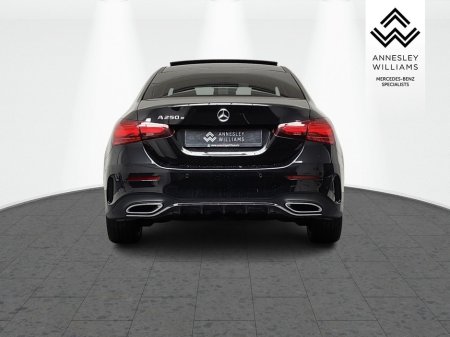 2023 Mercedes-Benz A Class A 250 e Saloon AMG Line Premium + Saloon thumbnail