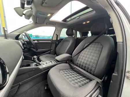 2015 Audi A3 S-LINE PACK 1.4 TFSI // OPENING PANORAMIC SUNROOF // NEW 19