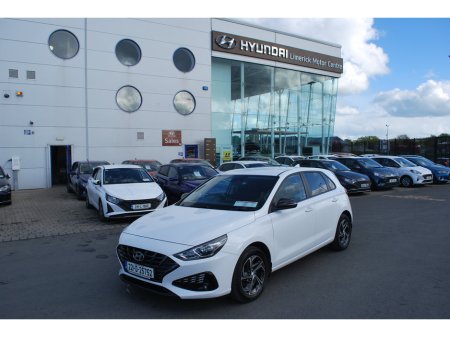 2022 Hyundai i30  €15,853