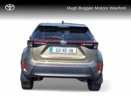 2023 Toyota Yaris Cross LUNA SPORT HYBRID €28,995