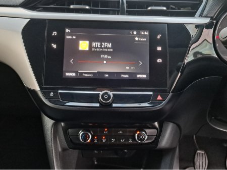 2021 Opel Corsa SC 1.2 75BHP **LED HEADLIGHTS** €13,950 thumbnail