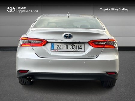 2024 Toyota Camry PLATINUM EDITION 4 €46,950 thumbnail