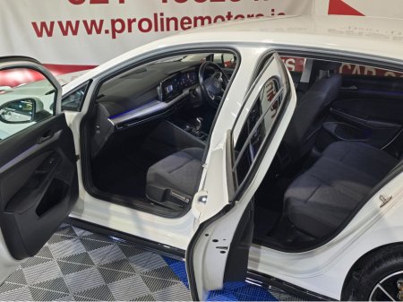 2023 Volkswagen Golf 1.5 TSI PETROL GOLF MK 8 FULLY LOADED €26,995 thumbnail