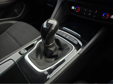 2018 Opel Insignia GRAND SPORT SRI 1.6 1 136PS 5DR €12,950 thumbnail