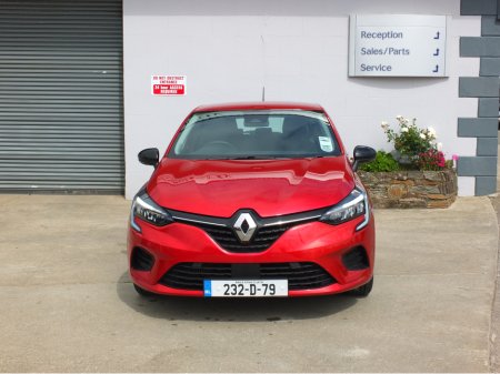 2023 Renault Clio Automatic Dynamic TCE €20,495