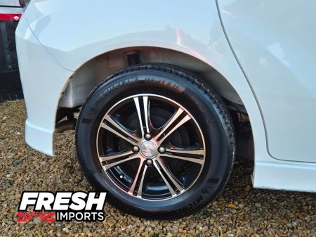 2014 Honda Freed HIGH SPEC MODEL €11,950