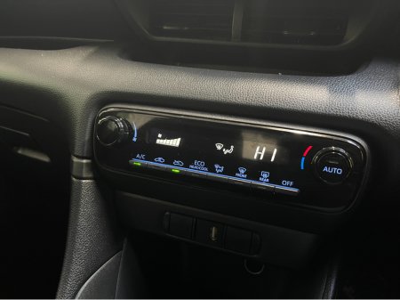 2020 Toyota Yaris (Low Kms) HYBRID 1.5 AUTOMATIC 5DR MODEL  www.bolandscarcentre.ie €15,900 thumbnail