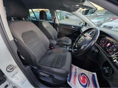 2018 Volkswagen Golf ( 182 REG ) 1.4 HIGHLINE VIRTUAL CLOCKS  SAT NAV PACK - -REVERSE CAMERA - NAVIGATION - CARPLAY - ANDROID AUTO- BLIND SPOT REAR TRAFFIC ASSIST - DISCOVER PRO €18,950 thumbnail