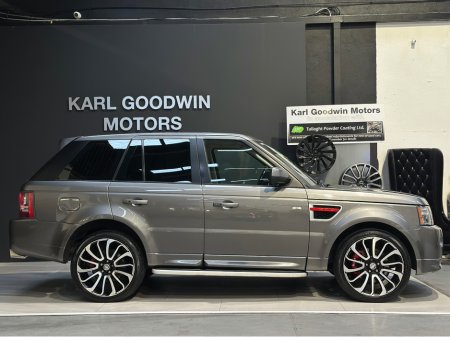 2010 Land Rover Range Rover Sport 3.0 SDV6 OVERFINCH UTILITY €17,950 thumbnail