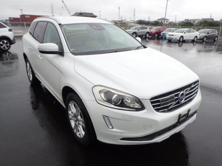 2016 Volvo XC60 2.0D4 SE LUXURY 5DR ESTATE AUTOMATIC WITH FULL TAN LEATHER// ONLY 103, 221 KM'S // STUNNING CAR // BUY WITH CONFIDENCE AA AND SIMI APPROVED DEALER 2026 // FINANCE ARRANGED // ALL TRADE INS WELCOME // €19,950