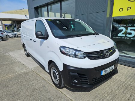 2023 Opel Vivaro 