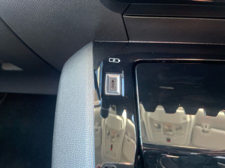 2021 Peugeot 2008 1.5 BlueHDI 110bhp Allure €19,975 thumbnail