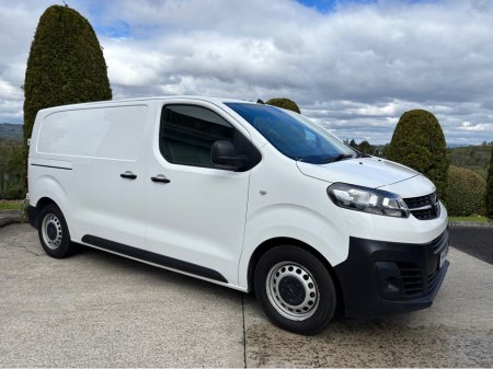 2020 Opel Vivaro L1H1 2700 1.5 €12,602