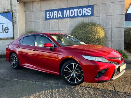 2020 Toyota Camry WS AUTOMATIC HYBRID 2.5 PETROL //VERY LOW MILES//HIGH SPEC//FULL LEATHER ELECTRIC HEATED SEATS//HEAD UP DISPLAY//KEYLESS ENTRY// €29,950