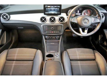 2016 Mercedes-Benz GLA Class GLA 180 *HALF LEATHER*REVERSE CAM*PARK SENSORS* €18,890 thumbnail