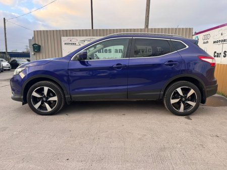 2017 Nissan Qashqai 1.5 SV PREMIUM E6 4DR €11,750 thumbnail