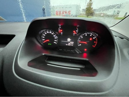 2020 Peugeot Partner 1.5 BLUE HDI 75 PANELL PANELLED 6.2 3 €9,900 thumbnail