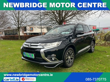 2017 Mitsubishi Outlander DIESEL LOW MILEAGE STUNNING JEEP €15,950