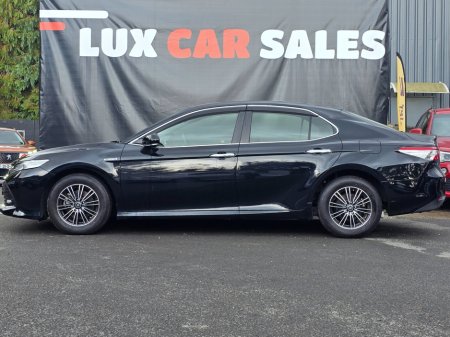 2019 Toyota Camry  €20,950
