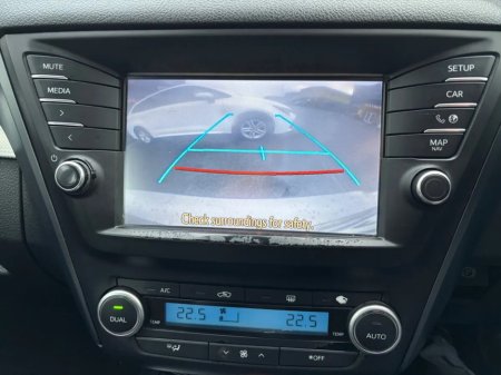 2017 Toyota Avensis 1.6 D-4D Luna Navi Saloon €11,500 thumbnail