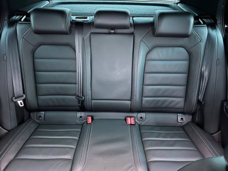 2015 Volkswagen Golf R 4MOTION 2.0 TSI // 300 BHP // CADIZ DIAMOND CUT ALLOYS // LEATHER HEATED SPORT SEATS €25,900 thumbnail