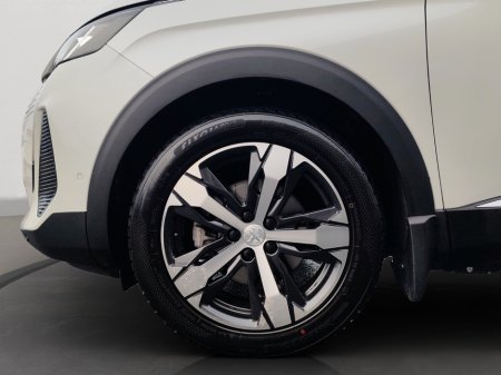 2024 Peugeot 3008 1.5 BlueHDi 130bhp Auto 6.4 GT €37,950 thumbnail