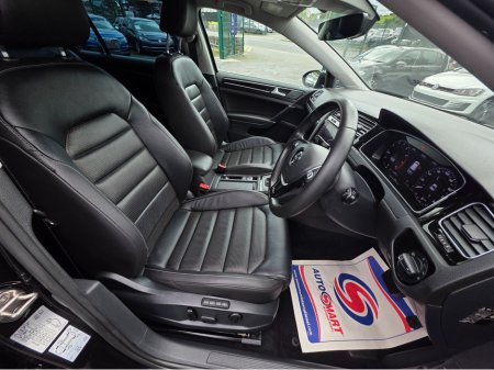 2018 Volkswagen Golf 1.4 TSI FULL BLACK LEATHER SEATS HIGHLINE SAT NAV PACK - VIRTUAL CLOCKS -REVERSE CAMERA - NAVIGATION - CARPLAY - ANDROID AUTO- BLIND SPOT REAR TRAFFIC ASSIST - DISCOVER PRO €20,950