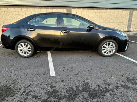 2014 Toyota Corolla 1.4 D-4D LUNA 4DR **1 OWNER IRISH CAR ** HIGH SPEC ** TOYOTA SERVICE HISTORY ** 2 KEYS ** LONG TAX AND NCT ** BEST AVAILABLE ** €9,995