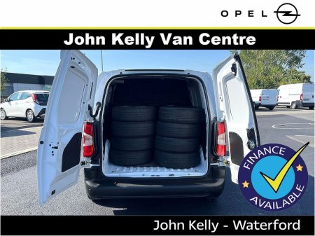 2025 Opel Combo COMBO 19 KOMF L1H1-1.5 100BHP D