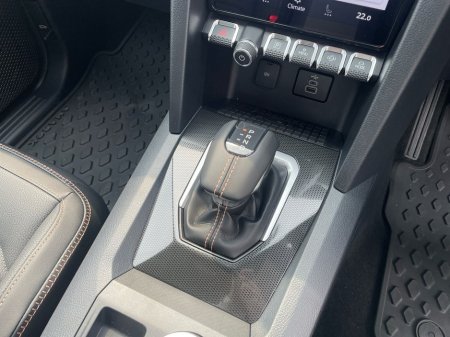 2025 Volkswagen Amarok  €60,810 thumbnail