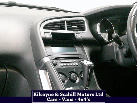 2015 Peugeot 3008 1.6 HDI BLUE ACTIVE S/S 120BHP 5DR A €9,950 thumbnail