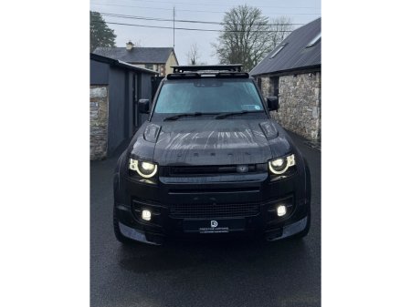 2021 Land Rover Defender  €63,995