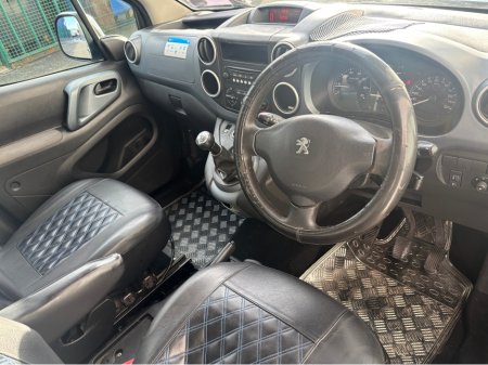 2014 Peugeot Partner 1.6 HDI TEPEE S 92PS 5 SEATS 5DR 92 €5,995 thumbnail