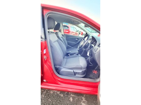 2016 Volkswagen Polo 1.2 TSI 5DR 90HP Comfortline DSG €11,500 thumbnail