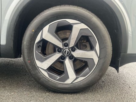 2023 Nissan Qashqai ePOWER QASHQAI SV €25,975 thumbnail