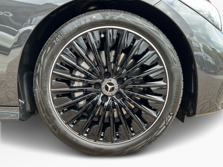 2026 Mercedes-Benz CLE 220D AMG Line Plus Coupe €82,117 thumbnail